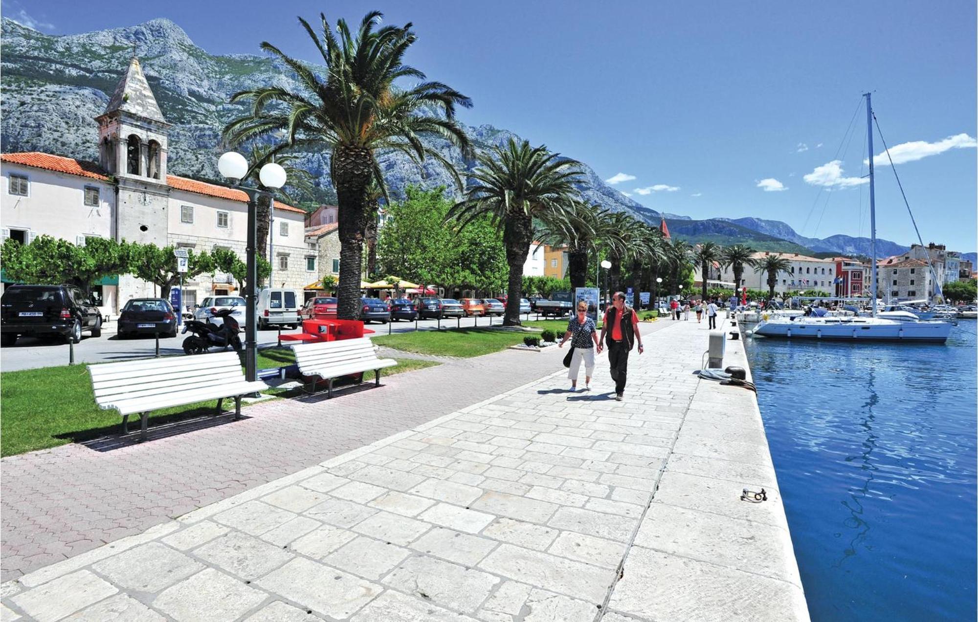 Cozy In With Kitchen * Makarska